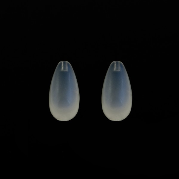 Moonstone (Tanzania), blue-white, teardrop, smooth, 17 x 8.5 mm