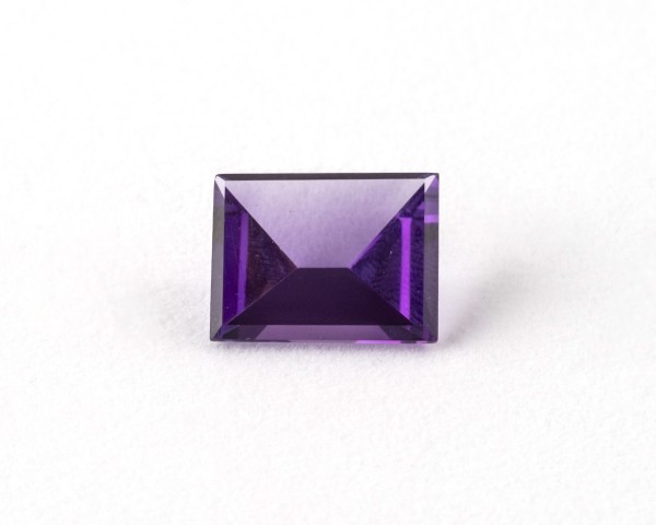 Amethyst (Brazil), dark violet, faceted, mirror cut, rectangle, 18x14mm