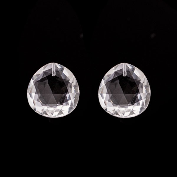 Bergkristall, transparent-farblos, facettiert, Triangle, Birnenform, 13.5x13x6 mm