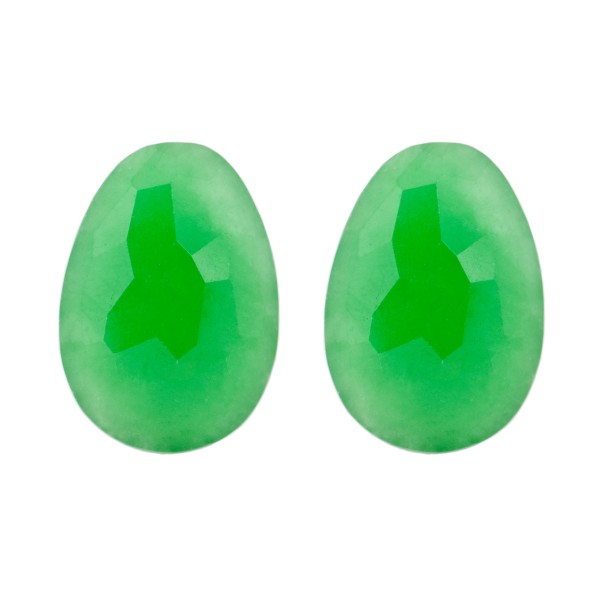 Jade (dyed), green, faceted briolette, pear shape, 25 x 18 mm