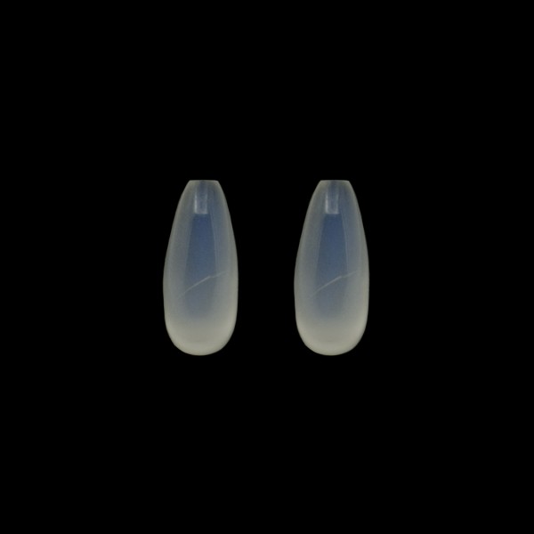 Moonstone (Tanzania), blue-white, teardrop, smooth, 16.5 x 7.5 mm