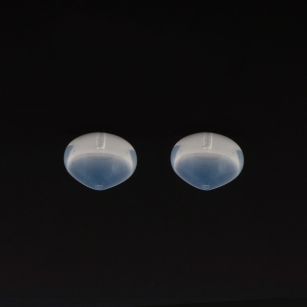 Moon quartz, white, smooth teardrop, onion shape, 13 x 11 mm