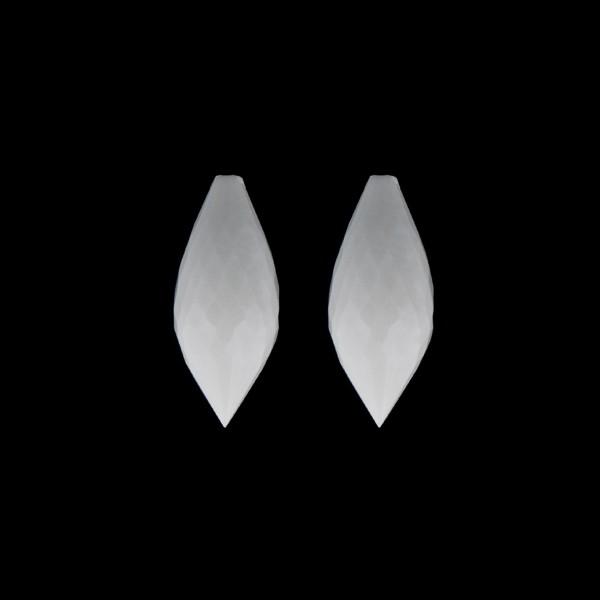 Cacholong, white, pointed teardrop, faceted, 20 x 8 mm