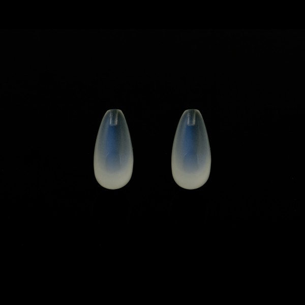 Moonstone (Tanzania), blue-white, teardrop, smooth, 13.5 x 7 mm